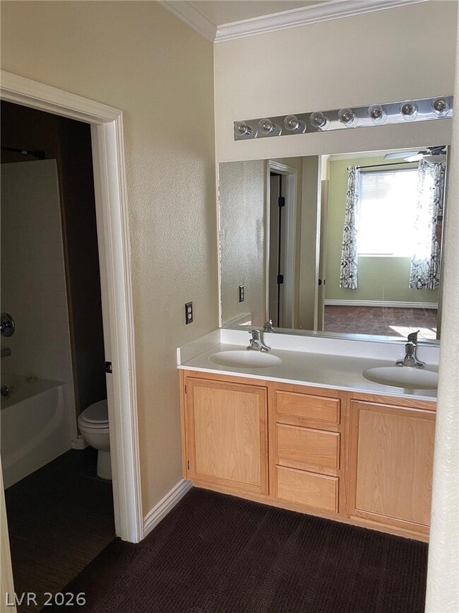 Building Photo - 3935 Palm Beach St