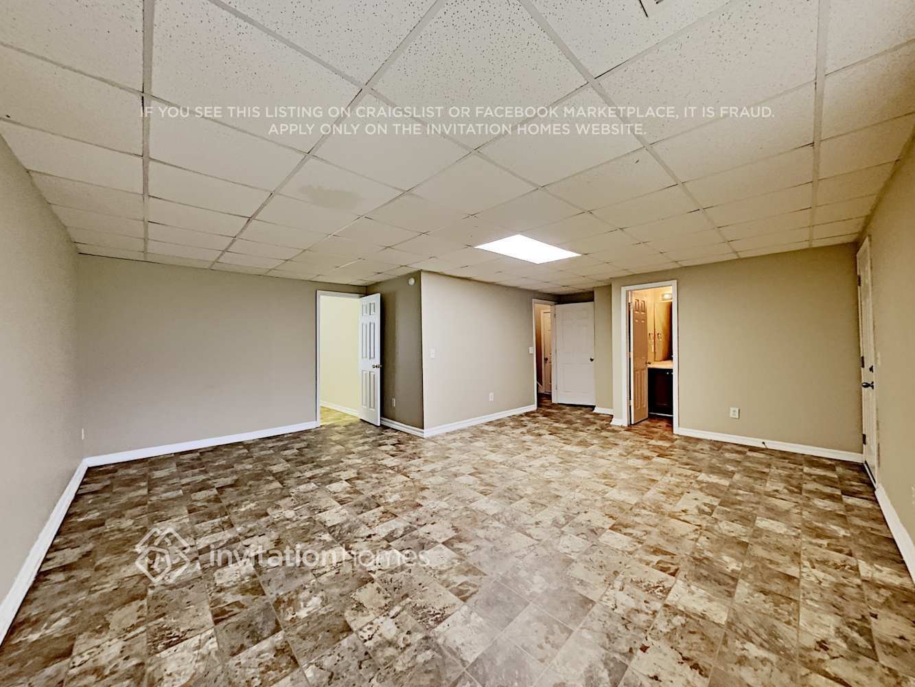 Building Photo - 5890 Graywood Cir SE