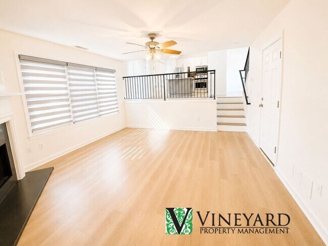 Building Photo - 414 Darter Dr NW