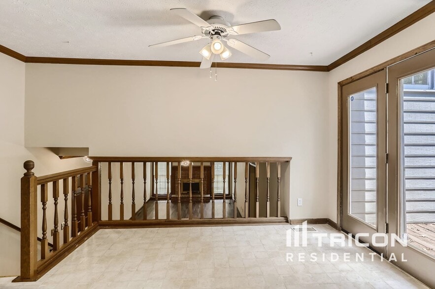 Building Photo - 1545 Glenfield Dr