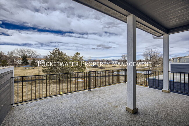 Building Photo - 1353 Baker St