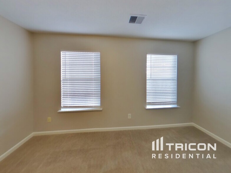 Building Photo - 337 Cape Jasmine Way