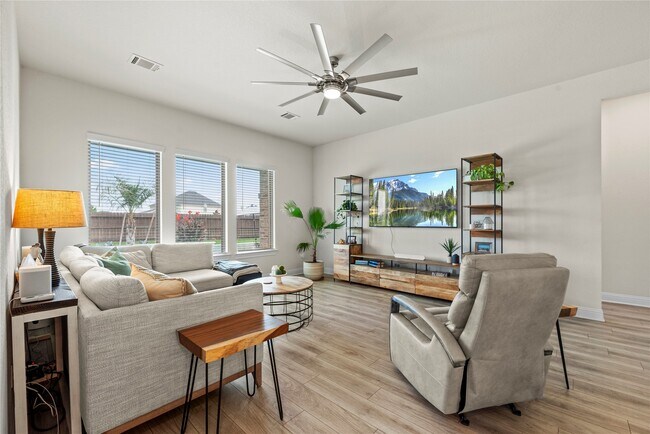Building Photo - 29510 Enchanted Breeze Ln