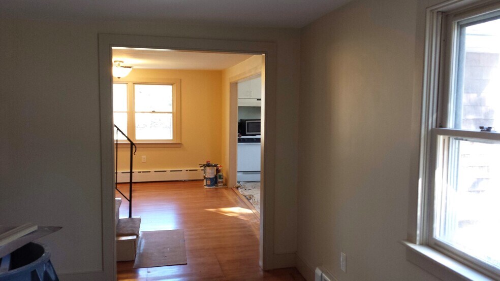 Building Photo - 63 Colebrook Rd