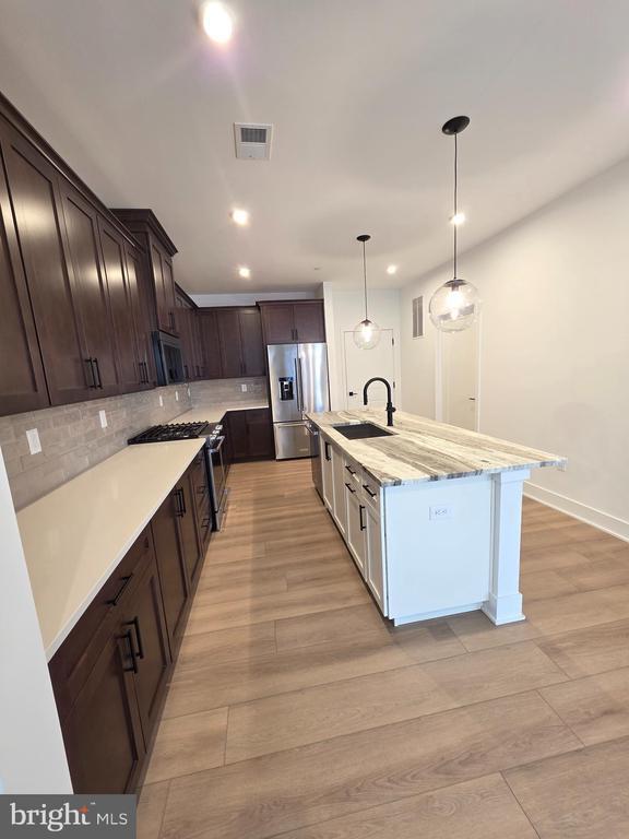 Building Photo - 18101 Donatello Dr