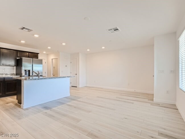 Building Photo - 829 Jigglypuff Pl