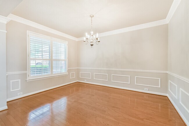 Building Photo - 6 Cordella Pl