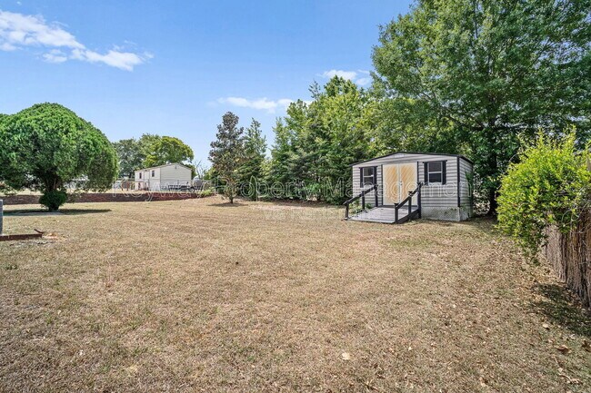Building Photo - 3420 Linderwood Dr