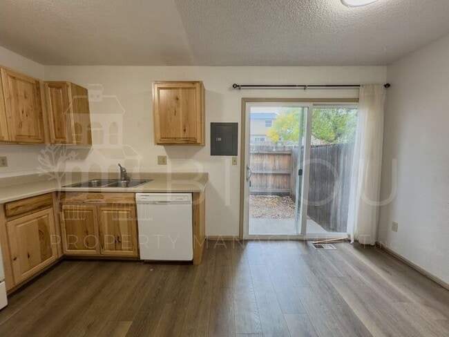 Building Photo - 2146 Baltimore Cir