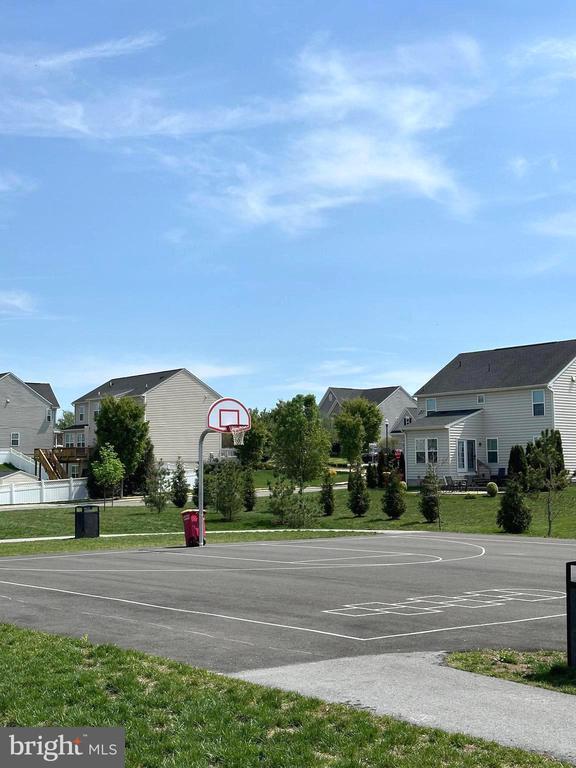 Building Photo - 27 Rolling Branch Dr