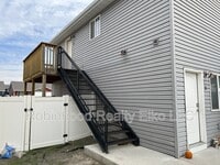 Building Photo - 279 Country Club Pkwy