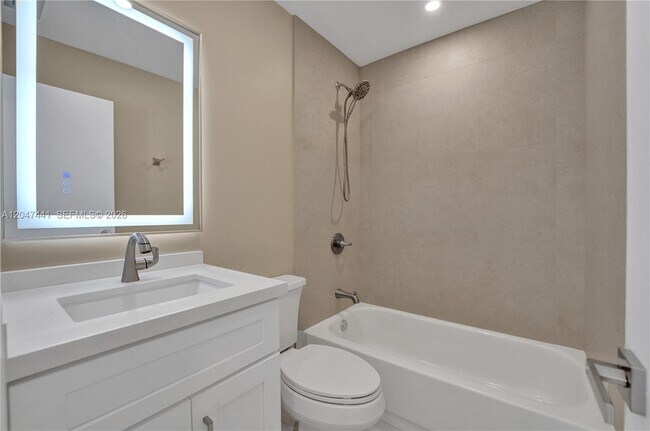 Building Photo - 1361 Springside Dr