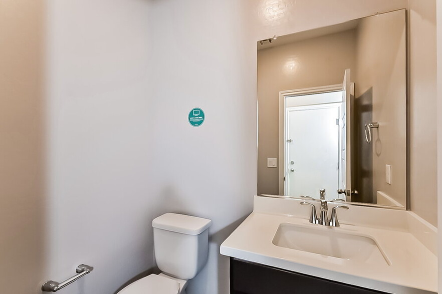 Building Photo - 4340 Latitude Valley Ct