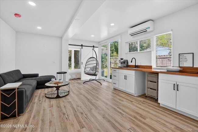 Building Photo - 8778 Waterfront Terrace