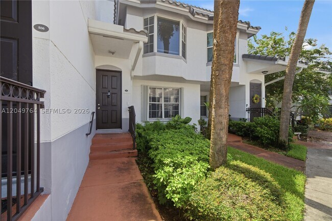 Building Photo - 725 SW 148th Ave