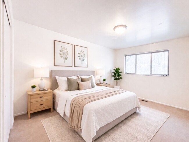 Building Photo - Perfect 1BR 1BA Home in Holladay!