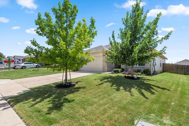 Building Photo - 1300 Ferryman Dr