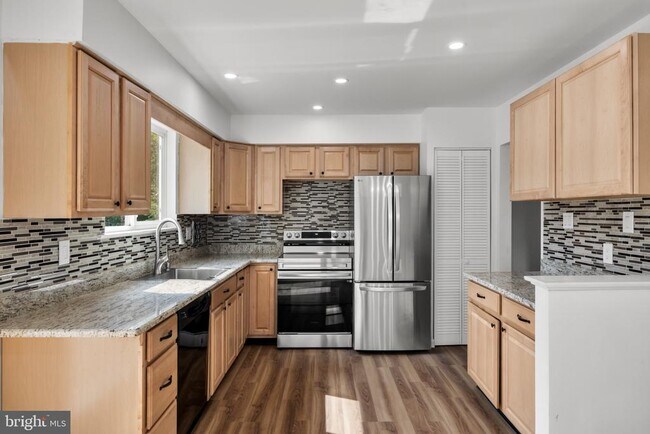 Building Photo - 408 California Trail