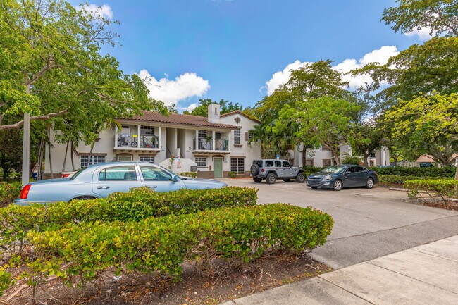 Building Photo - 3525 NW 114th Ln