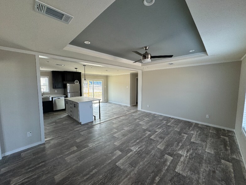 Building Photo - 238 Patriot Ln