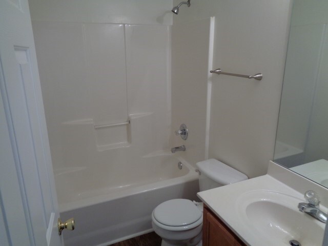 Building Photo - 4305 Windale Dr NW