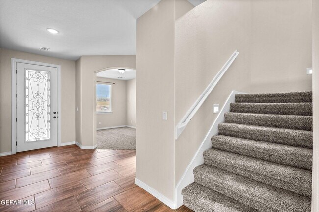 Building Photo - 325 Quiet Pr Dr