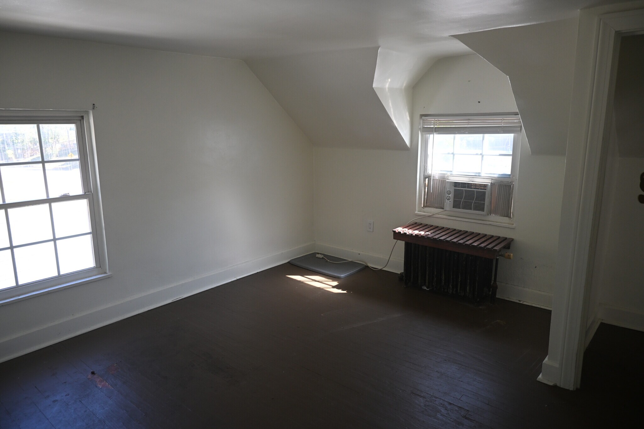Building Photo - 1022 Brittain Rd