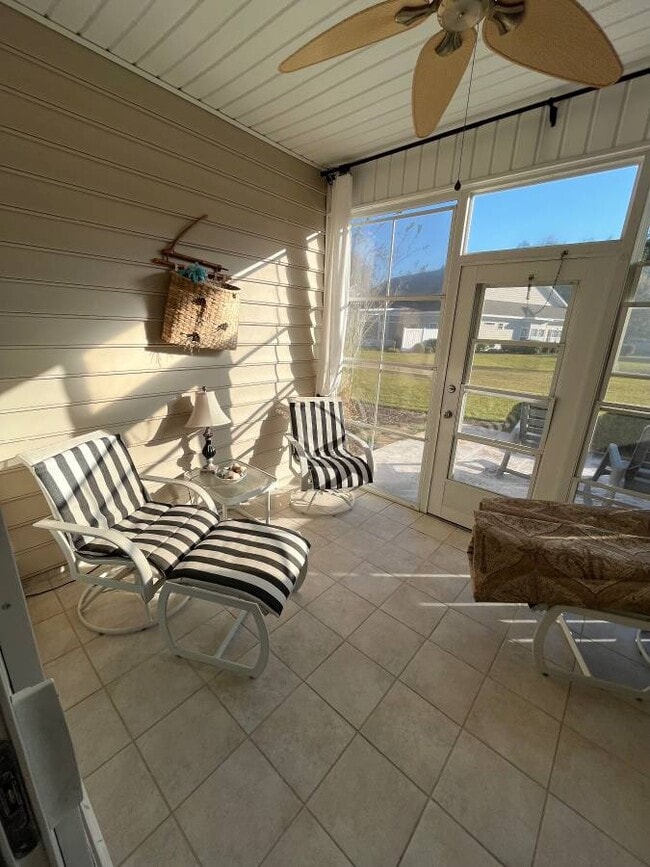 Building Photo - 620 Misty Hammock Dr