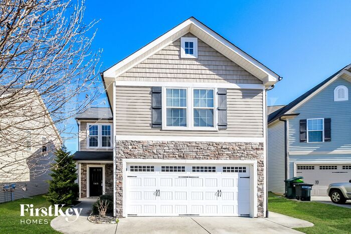 Primary Photo - 5615 Misty Hill Cir