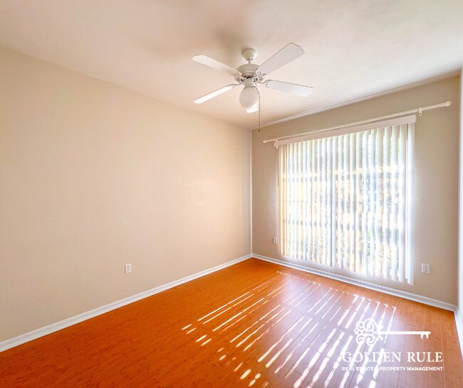 Building Photo - 4332 NW 34th Dr