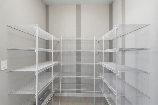 Building Photo - 16029 Tollington Alley