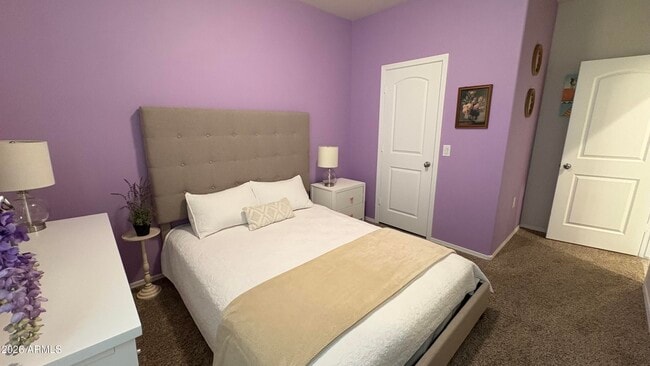 Building Photo - 30998 W Earll Dr