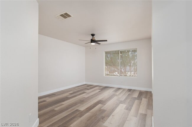 Building Photo - 327 Perry Ellis Dr