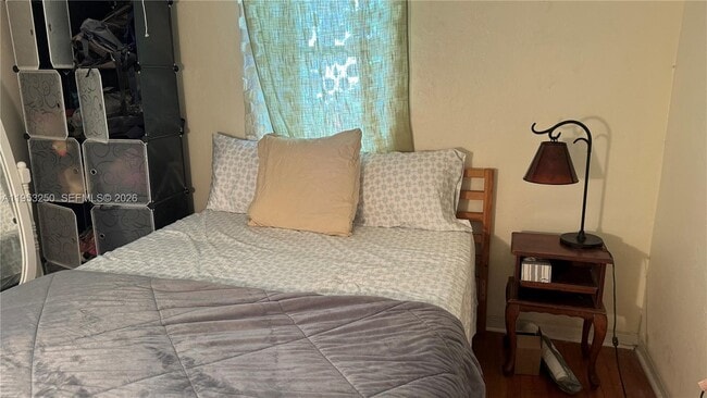 Building Photo - 1633 McKinley St