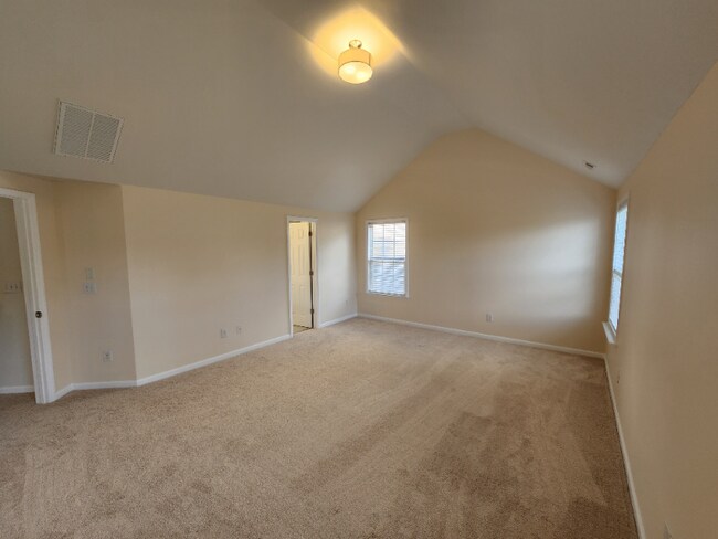 Building Photo - 317 Timber Meadow Lake