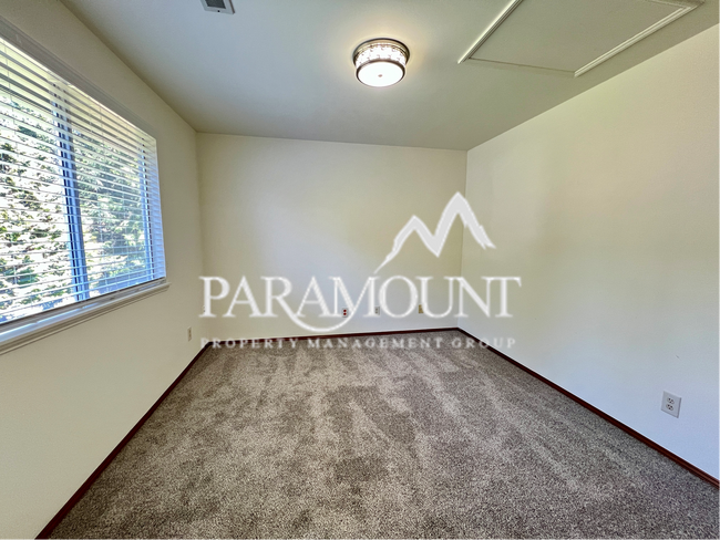 Building Photo - Spacious Port Orchard Oasis with Hot Tub & Huge Backyard!