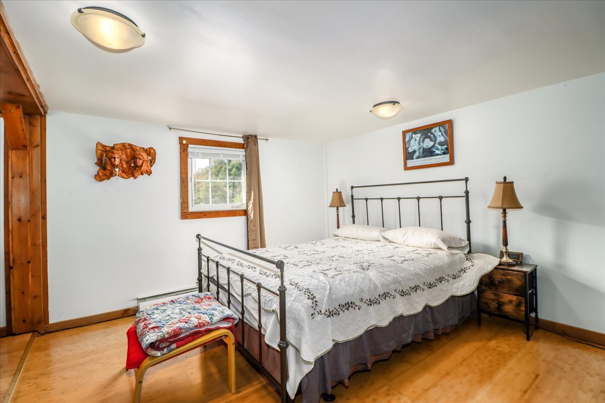 Building Photo - 155 Squash Hollow Rd