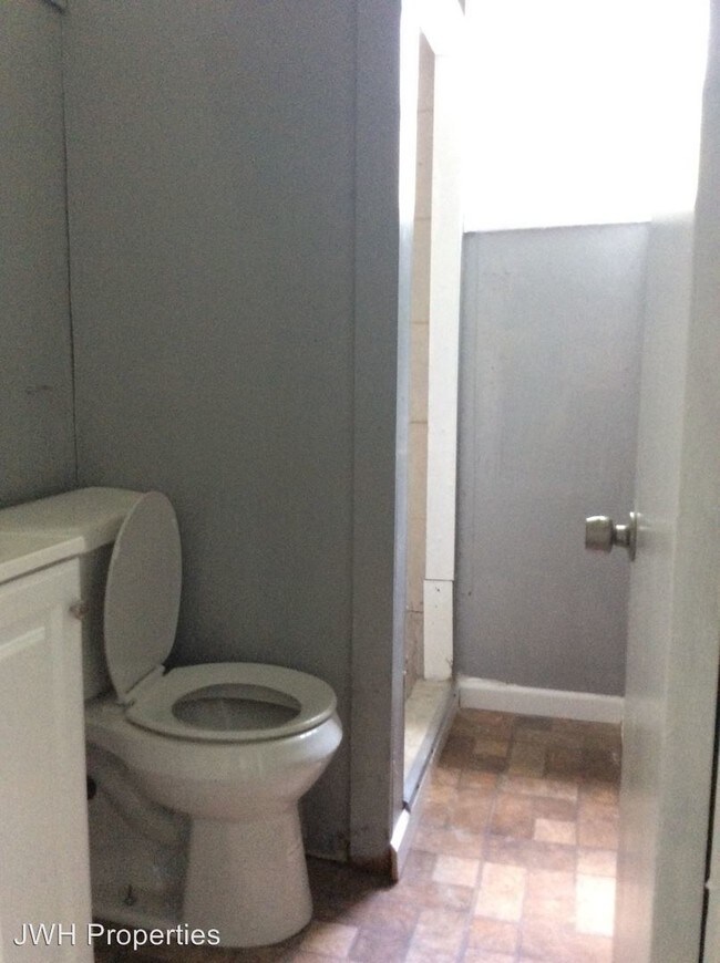 Building Photo - 4 br, 2 bath House - 1816 Magnolia