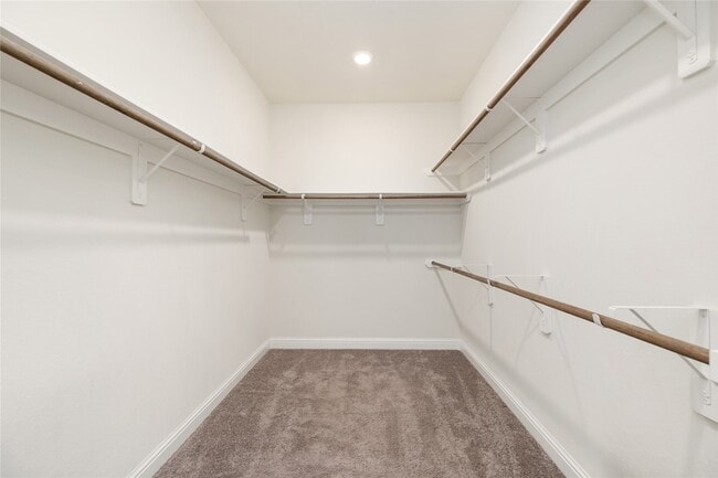 Building Photo - 7438 Bethpage Ln