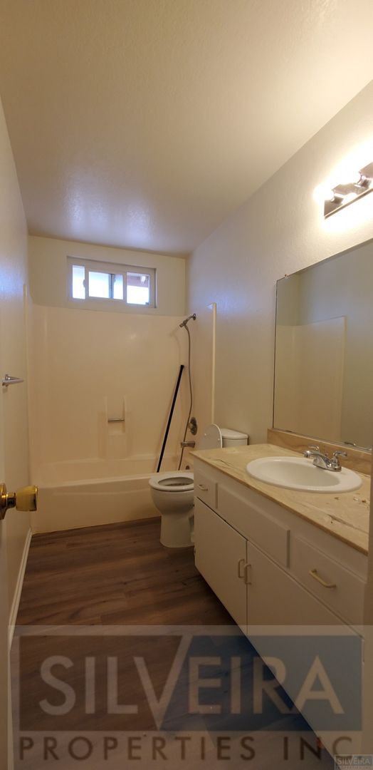 Building Photo - Three Bedroom Home In Orcut/Santa Maria