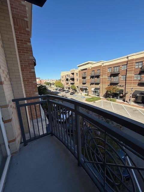 Building Photo - 6832 Main St