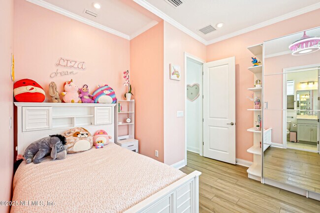 Building Photo - 210 Terra Oaks Dr