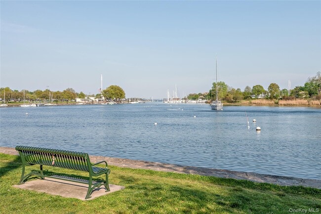 Building Photo - 518 Prospect Ave