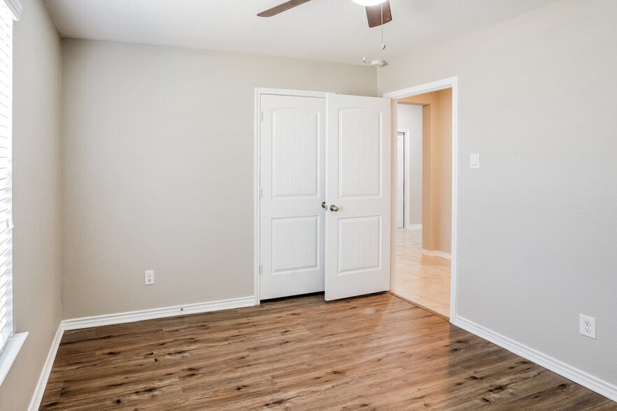 Building Photo - 18003 Dalton Shadow Ln