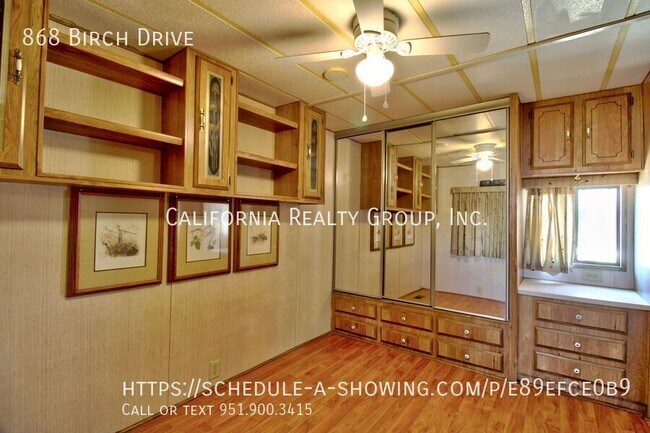 Building Photo - 868 Birch Dr