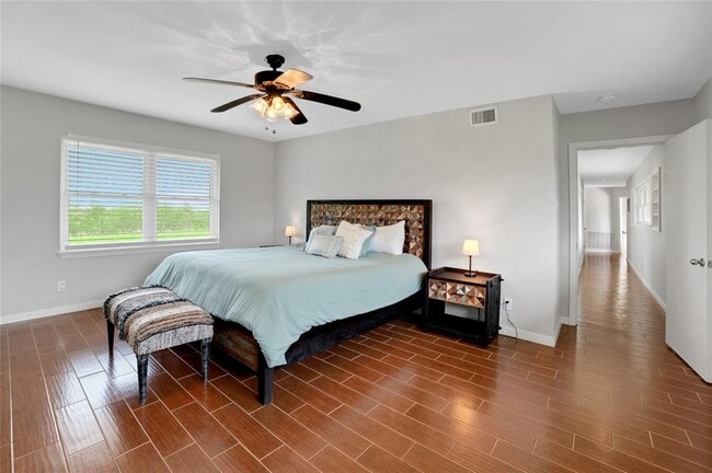 Building Photo - 520 Double Eagle Rnch Dr