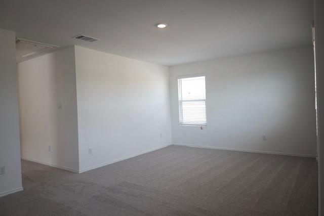 Building Photo - 287 Bugbee