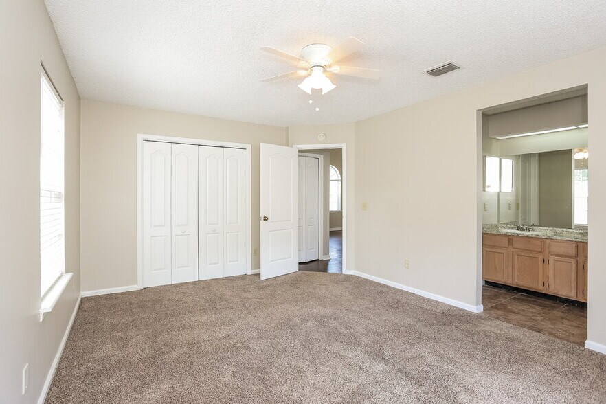 Building Photo - 7579 Sugar Bay Ln