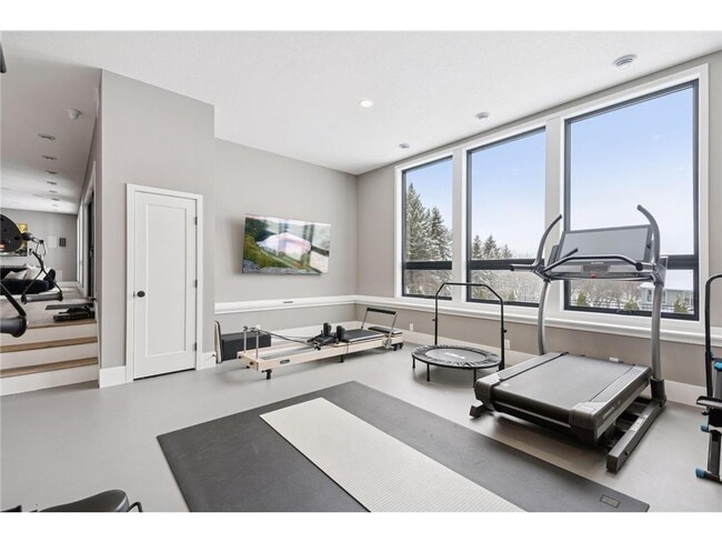 Building Photo - 6297 Yuma Ln N