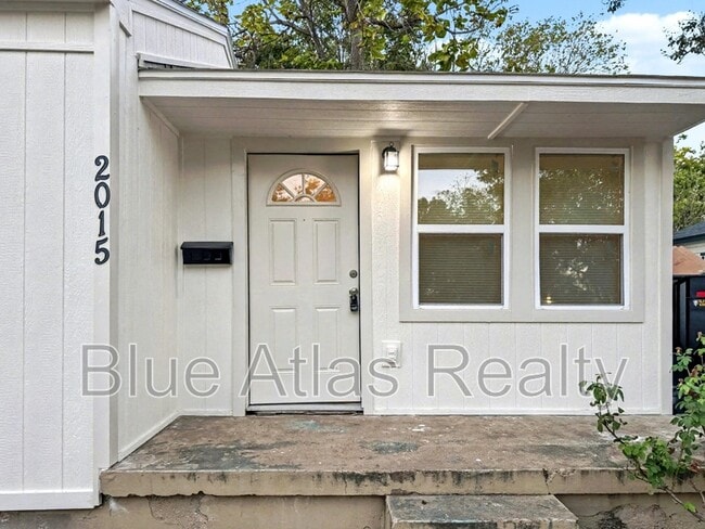 Building Photo - 2015 Glenfield Ave